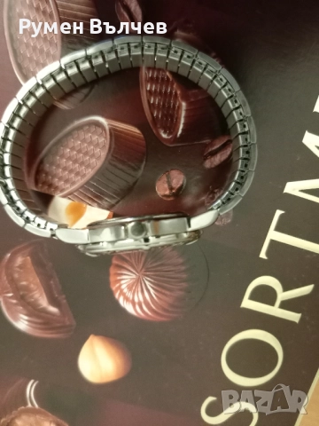 часовник Younger & Bresson, снимка 4 - Дамски - 51972072