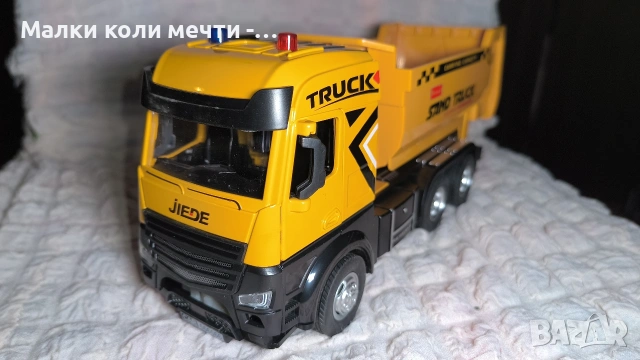 метален камион - 27 см дължина, чисто нов , снимка 3 - Коли, камиони, мотори, писти - 54103223