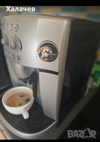 кафе автомат Delonghi , снимка 3 - Кафемашини - 53304941