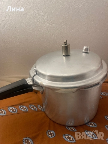 Стара руска тенджера под налягане