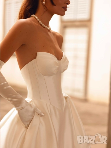 Dominiss Vivienne булчинска булченска рокля XS 34 с воал и ръкавици, снимка 4 - Сватбени рокли - 52584278