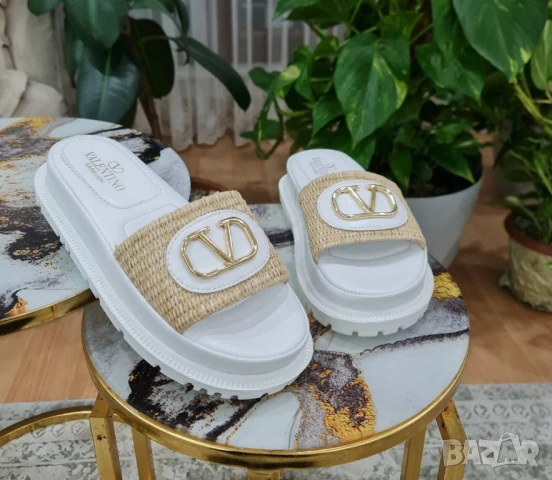 чехли valentino garavani 