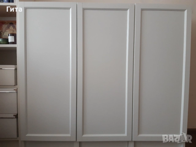 BILLY/OXBERG библиотека с вратички, шкаф