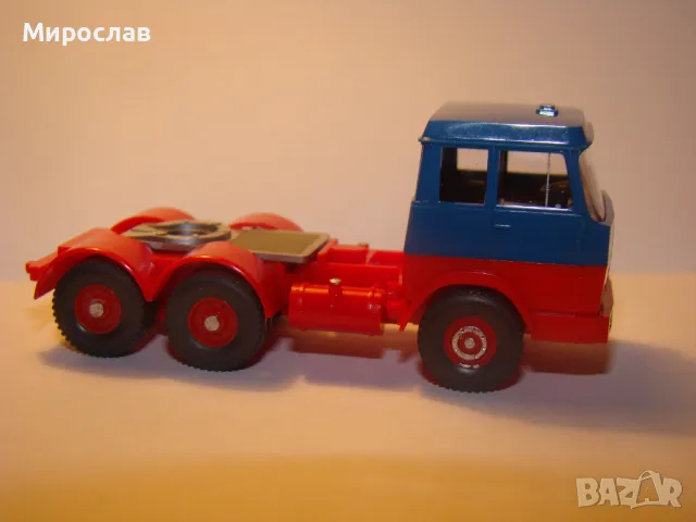 WIKING H0 1/87 HANOMAG HENSCHEL МОДЕЛ КАМИОН КОЛИЧКА ТИР, снимка 3 - Колекции - 48383038