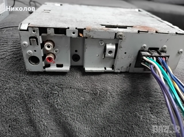  Автомобилно радио СД плеър JVC KD-G332.