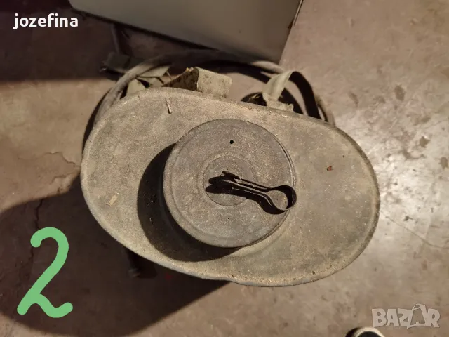 Продавам Антикварна Медна Пръскачка 10 л – 8 кг, 2 бр. на Разположение, снимка 10 - Други стоки за дома - 50368759