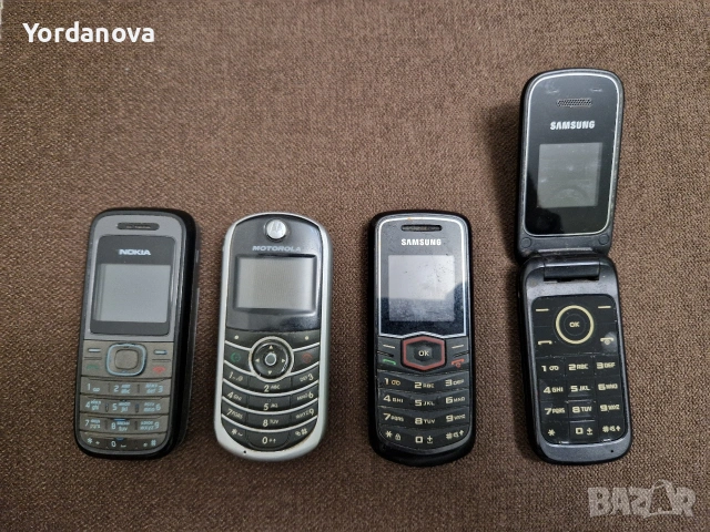 Стари мобилни телефони