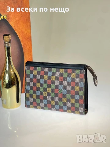 Louis Vuitton Чанта Клъч - Налични Различни Цветове Код E649, снимка 5 - Чанти - 51069599