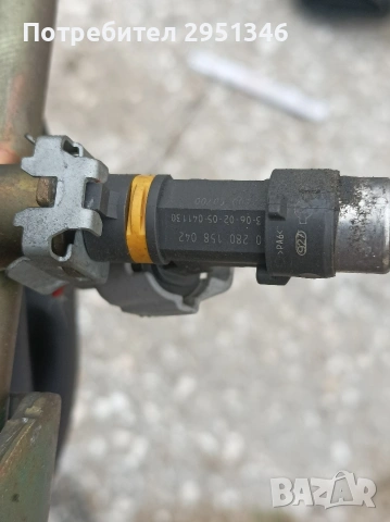 дюза дюзи инжектор инжектори Нисан Мурано Nissan Murano Z50 0280158042, снимка 2 - Части - 53189047