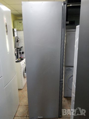 Като нов иноксов комбиниран хладилник с фризер Бош Bosch 2 години гаранция!, снимка 2 - Хладилници - 45331841