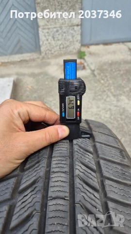 Зимни гуми Continental 205/55/17 DOT3722, снимка 3 - Гуми и джанти - 52065921