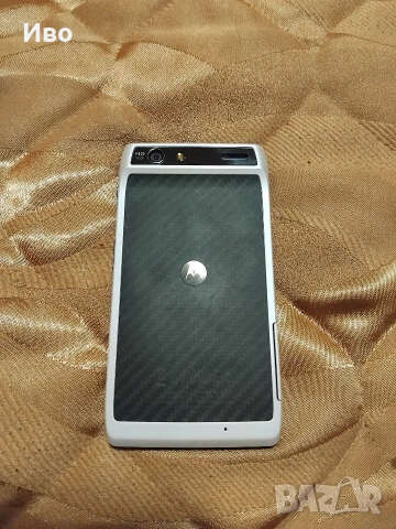 Продавам Motorola Razr XT910, снимка 7 - Motorola - 53901374