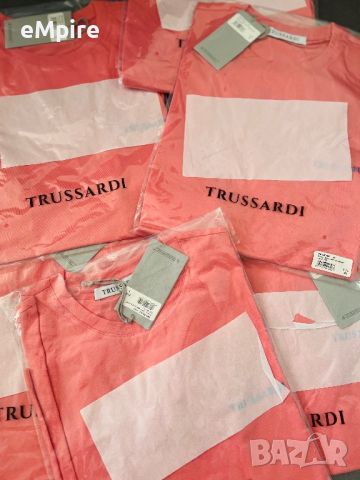 Trussardi оригинална тениска, снимка 2 - Тениски - 46707969