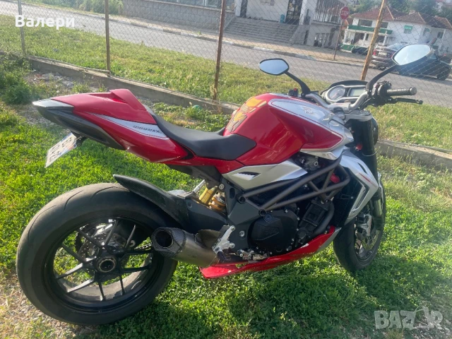 MV AGUSTA 1100 BRUTALE 