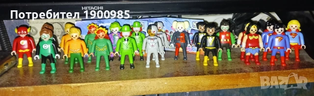 Продавам Фигурки Kinder Dc Playmobil 