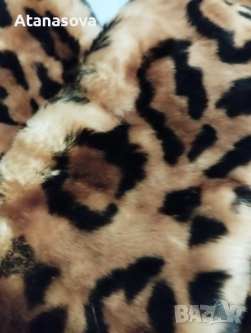 Продавам яка от еко кожа