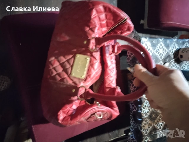 За любителите на голями чанти, снимка 2 - Чанти - 50915876