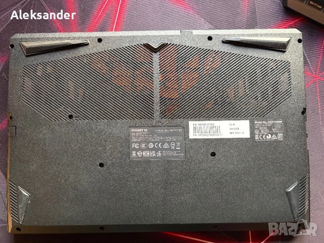 Gigabyte G5 GE | i5-12500H | RTX 3050 | + ПОДАРЪК Охладител, снимка 5 - Лаптопи за игри - 53977568