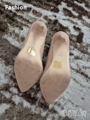 Дамски бежови обувки, снимка 3 - Дамски обувки на ток - 53403236