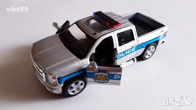 Chevrolet Silverado 2014 Police Pick-Up Truck 1:46 , снимка 2 - Колекции - 48235834