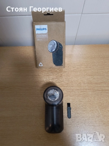 Пилинг за дрехи Philips Въртене на острието до 8800 оборота в минута за ефективно отстраняване