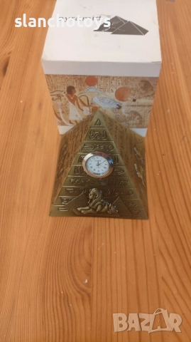 Метална касичка-пирамида,метална пирамида с часовникс египетски мотиви12\10см, снимка 7 - Аксесоари и консумативи - 42607805