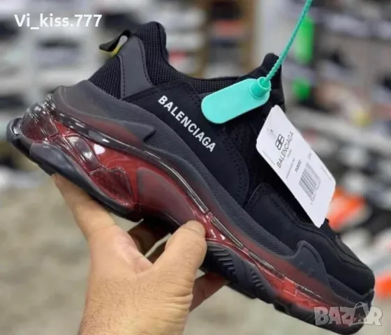 Нови обувки Balenciaga triple S , снимка 2 - Спортни обувки - 48844693