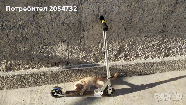 Сгъваема тротинетка с крачна спирачка, снимка 5 - Скейтборд, ховърборд, уейвборд - 51513925