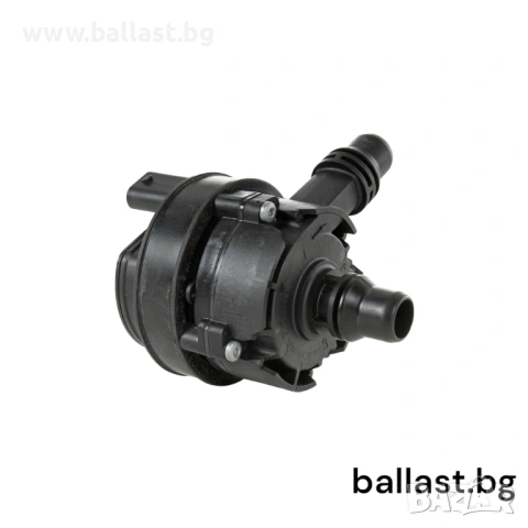 Водна помпа A0005004386 C Klasse W205