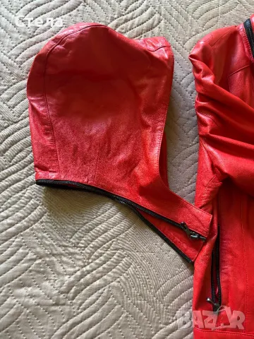 Якета от Естесвена кожа Червено -130 лв Сиво 110, снимка 3 - Якета - 50195304