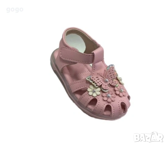 детски сандали 