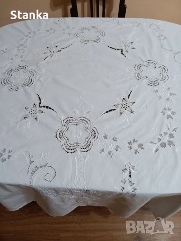 Покривки, снимка 7 - Покривки за маси - 49747867