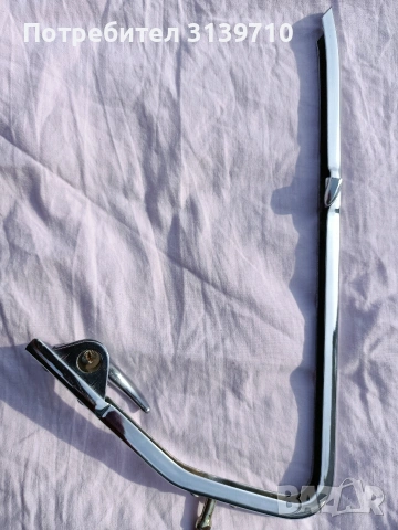 Рамка триъгълно стъкло Волга Газ 24, снимка 2 - Части - 53874336