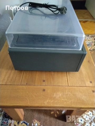 Продавам радиограмофон Кантата 4, произведен в ДСО - РЕСПРОМ България, снимка 3 - Грамофони - 53902949