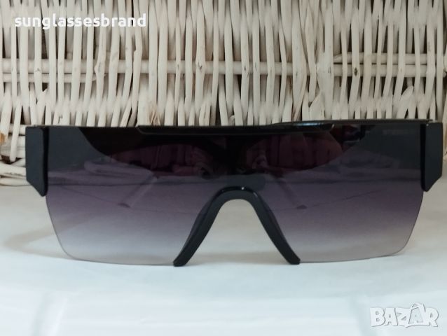 Унисекс слънчеви очила - 42 sunglassesbrand , снимка 2 - Слънчеви и диоптрични очила - 45845433