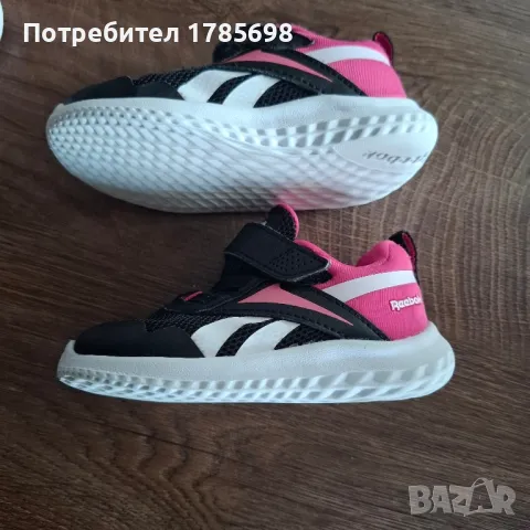 Reebok 21номер детски маратонки, снимка 2 - Детски маратонки - 48831030