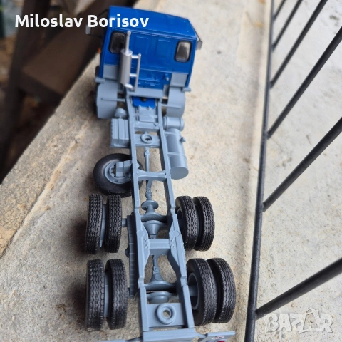 Berliet 2 броя в мащаб 1/43, снимка 9 - Коли, камиони, мотори, писти - 54019277