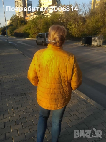 Две дамски якета за 30 лв., снимка 5 - Якета - 52442177