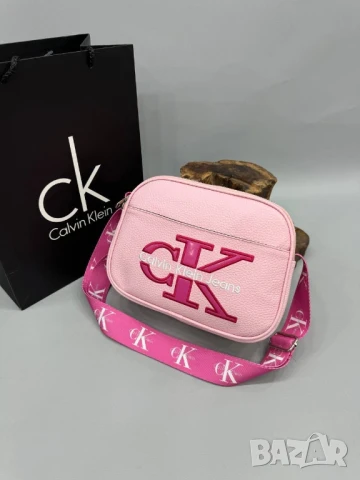чанти Calvin Klein jeans , снимка 11 - Чанти - 51403965