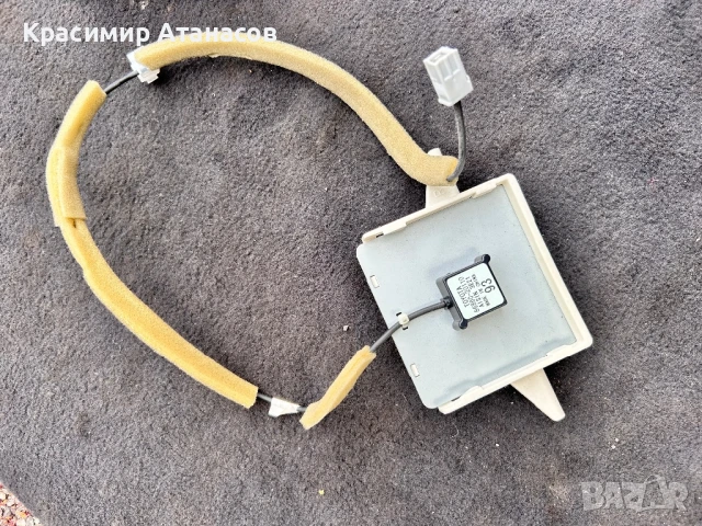 86860-20110. GPS антена за Тойота Авенсис T27. 2012-2015г