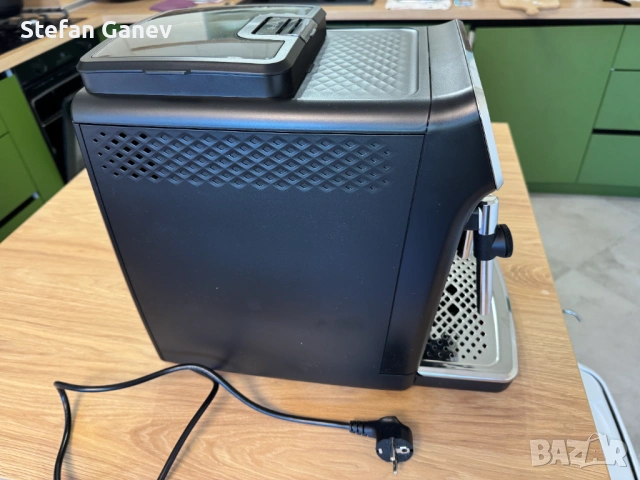 Кафеавтомат SERIES 3300 PHILIPS с гаранция 2 години, снимка 3 - Кафемашини - 54262188