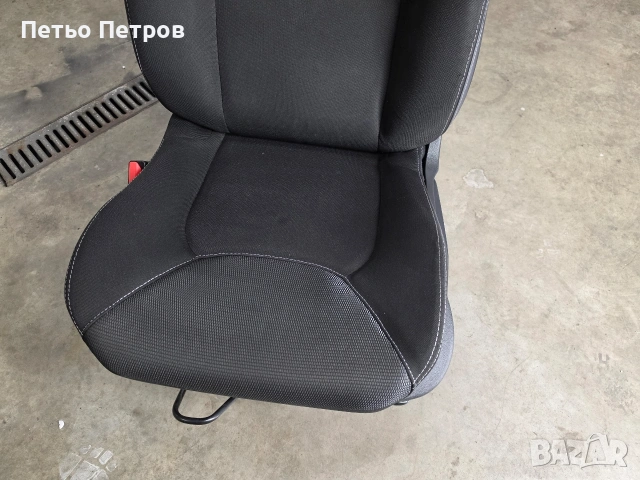 Renault Clio IV шофьорска седалка , снимка 5 - Аксесоари и консумативи - 53659061