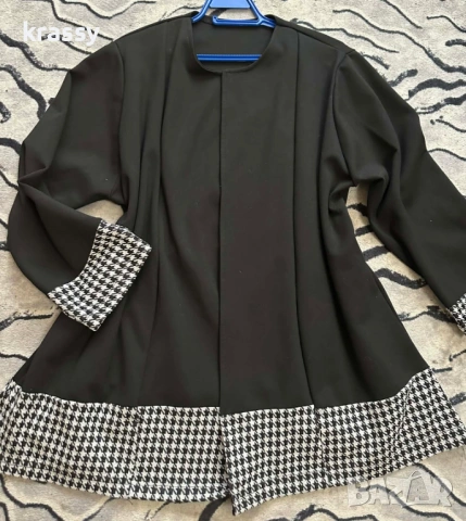 Страхотно голямо дамско сако без закопчаване (размер 3ХЛ)