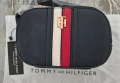 Дамска тъмно-синя чантичка Tommy Hilfiger, снимка 1