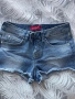 Къси панталони Guess, снимка 1