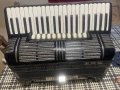 Акордеон Hohner Morino IV n, снимка 1