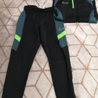 Детски екип Nike, снимка 2 - Детски комплекти - 45082740