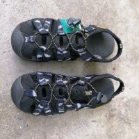 Продавам чисто нови леки дишащи мъжки /дамски сандали с бомбе отпред Fight star , снимка 1 - Сандали - 45433626