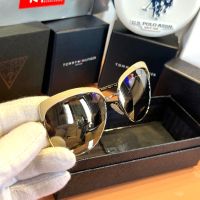 Дамски слънчеви очила PRADA, снимка 4 - Слънчеви и диоптрични очила - 42611975