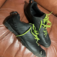 SCOTT-обувки за планинско колоездене, снимка 1 - Спортна екипировка - 44949719